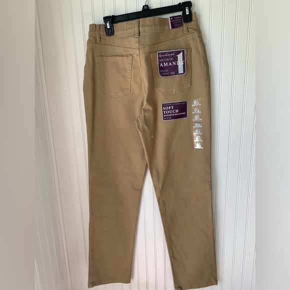 Gloria Vanderbilt Amanda Slimming Jean (NWT) Size 10 Average; Tan Color - Picture 2 of 5